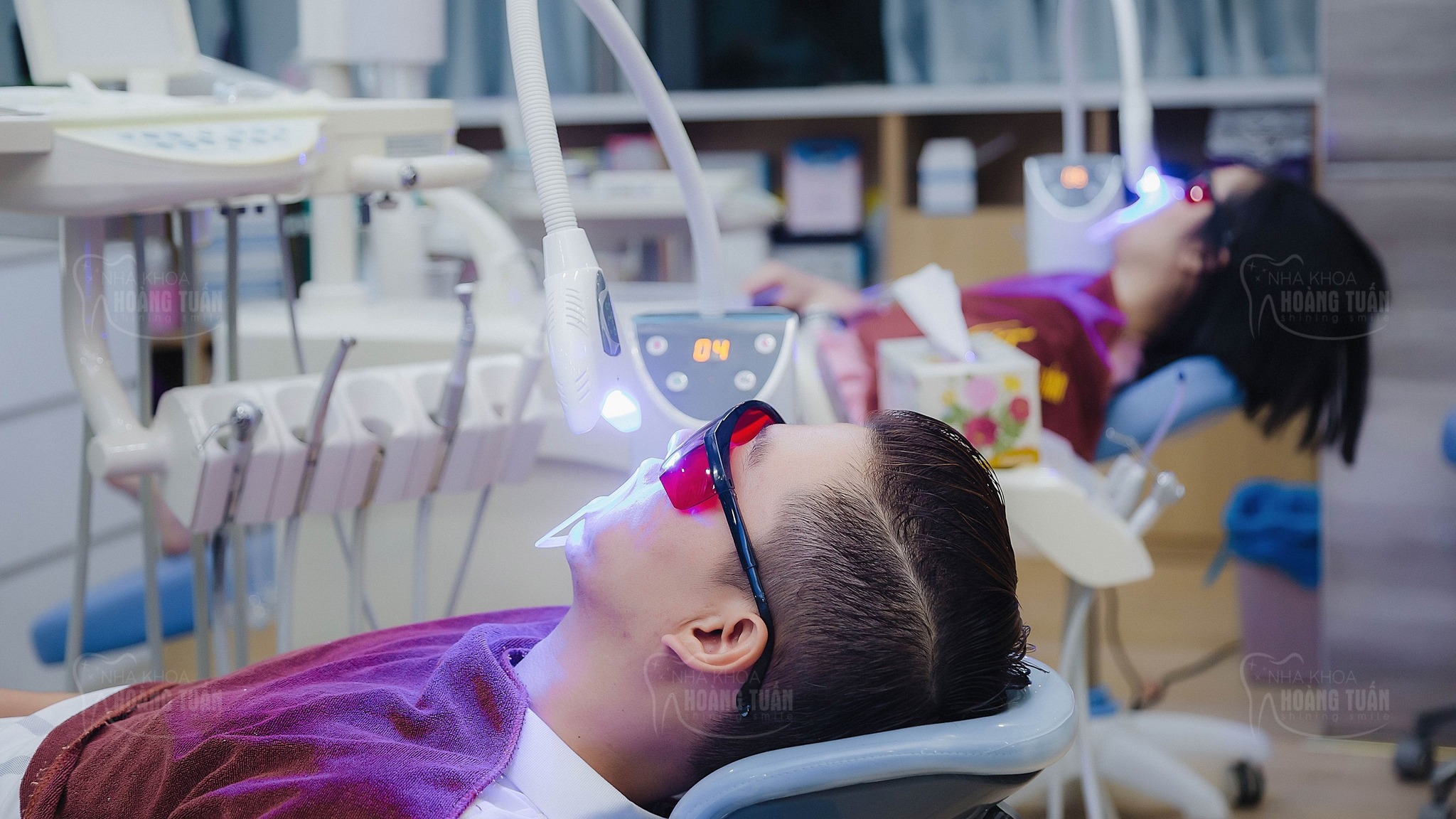 Tẩy trắng răng  Laser Whitening là gì?